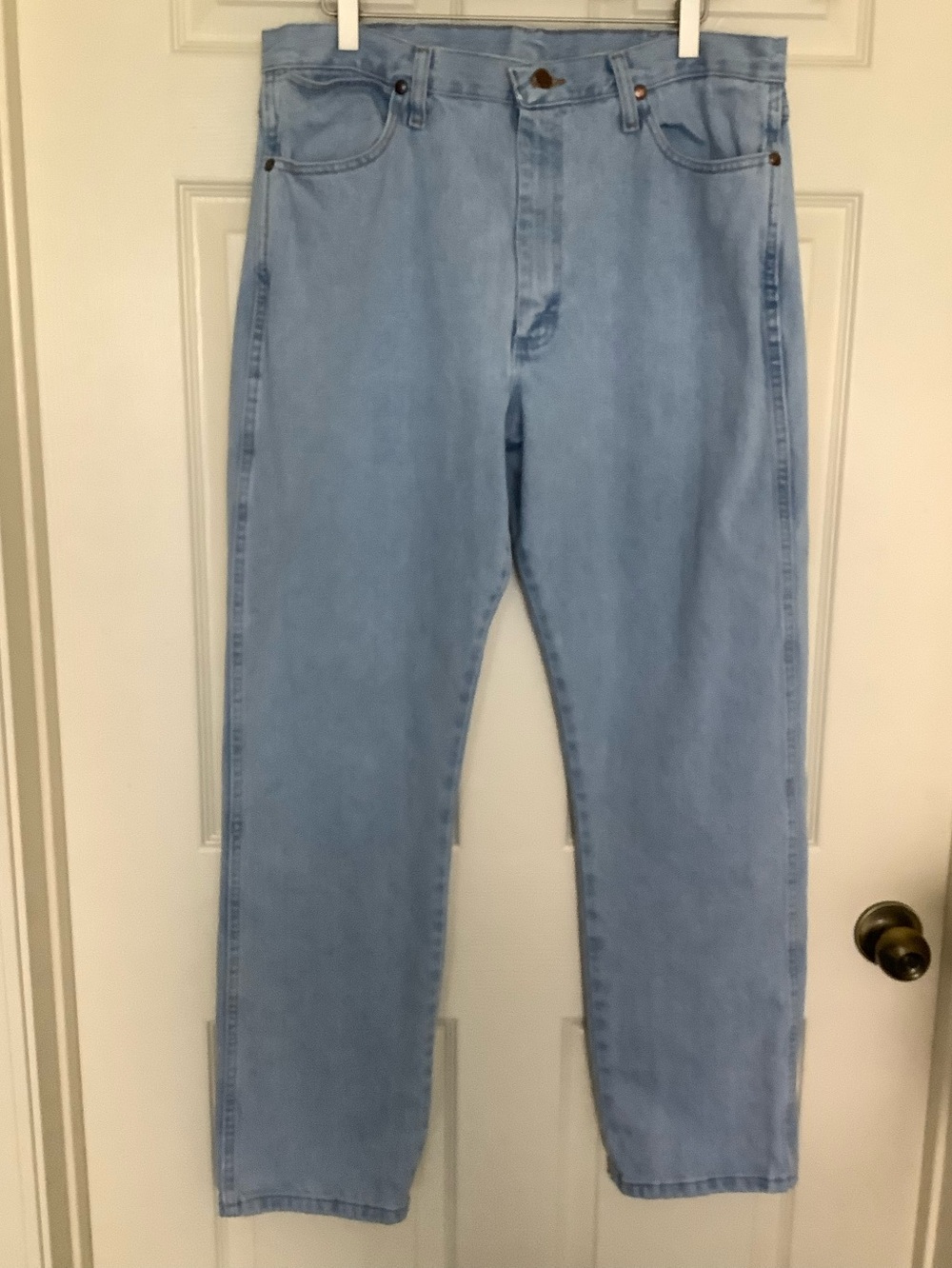 Wrangler Light Blue Wash Denim Size 13x32